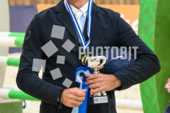 604041304