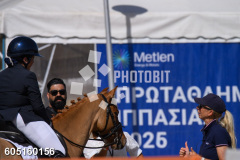 605160156