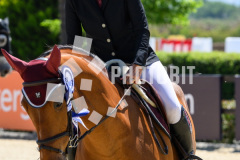 605300925