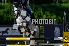 605302268