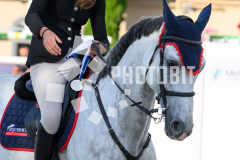 606042084
