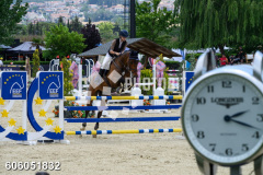 606051832